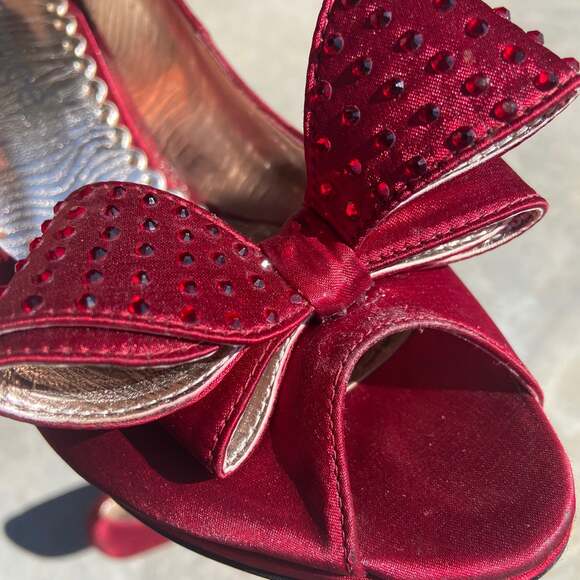 J. Reneé Ruby Red Rhinestone Bow Peep Toe Pumps - Picture 6 of 9